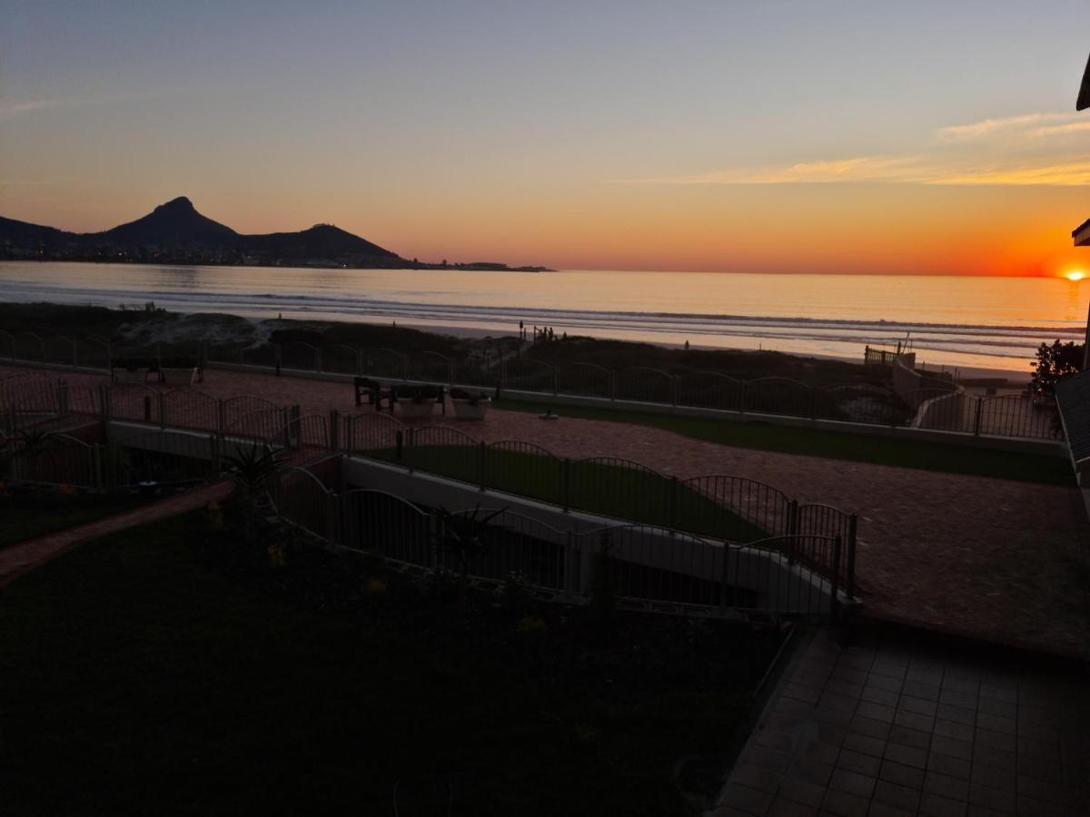 Lagoon Beach Neptune Isle Ciudad del Cabo Exterior foto